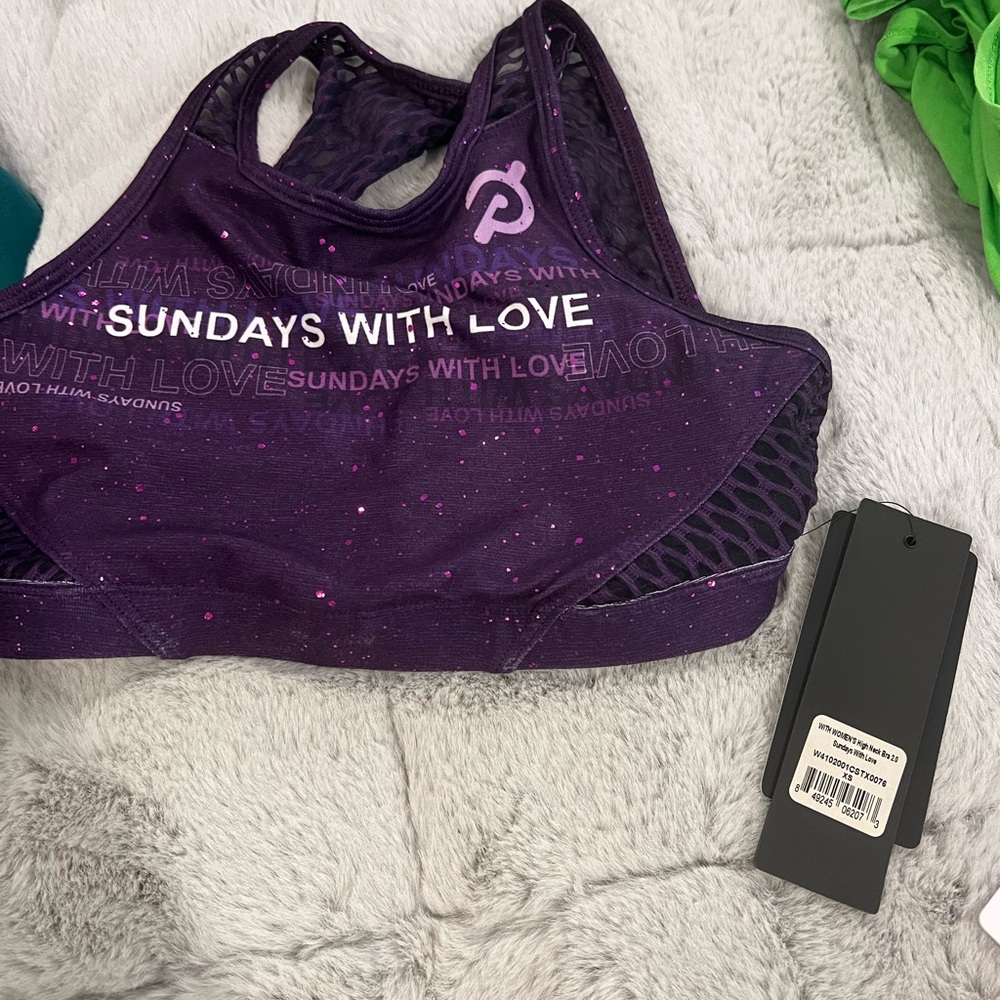 Peloton sundays with love ally love nwt xs bra